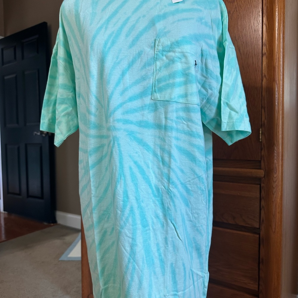 Pink Victoria secret Aqua Tie-Dye Shirt NWT! Size xs